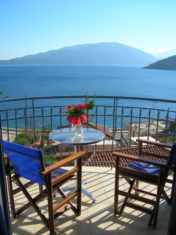 Olive Bay Hotel Agia Efimia Eksteriør bilde