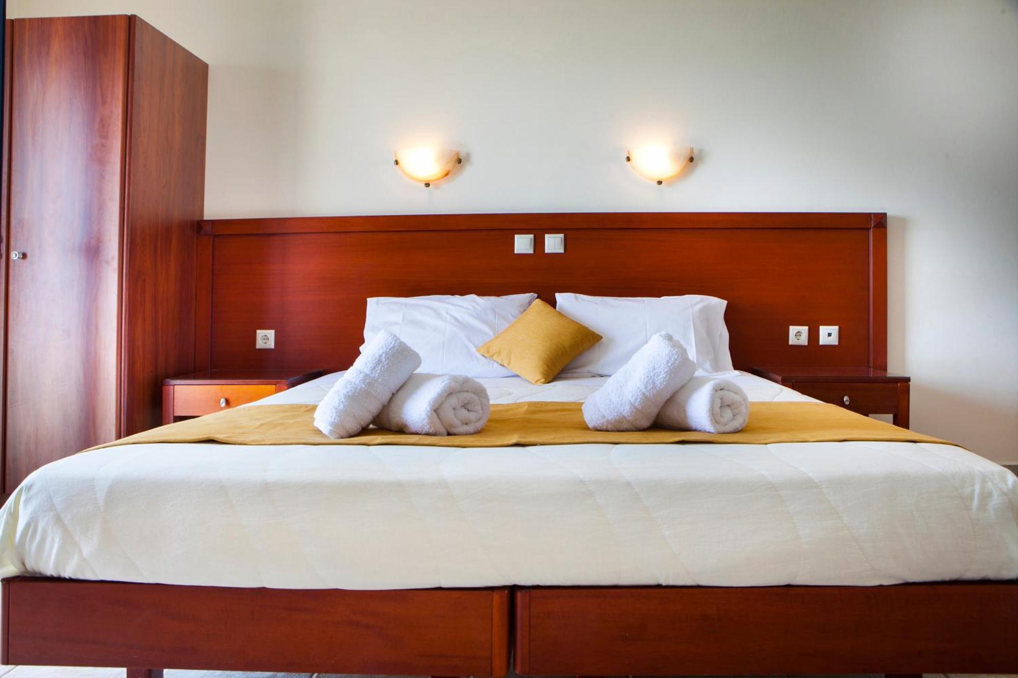 Olive Bay Hotel Agia Efimia Eksteriør bilde