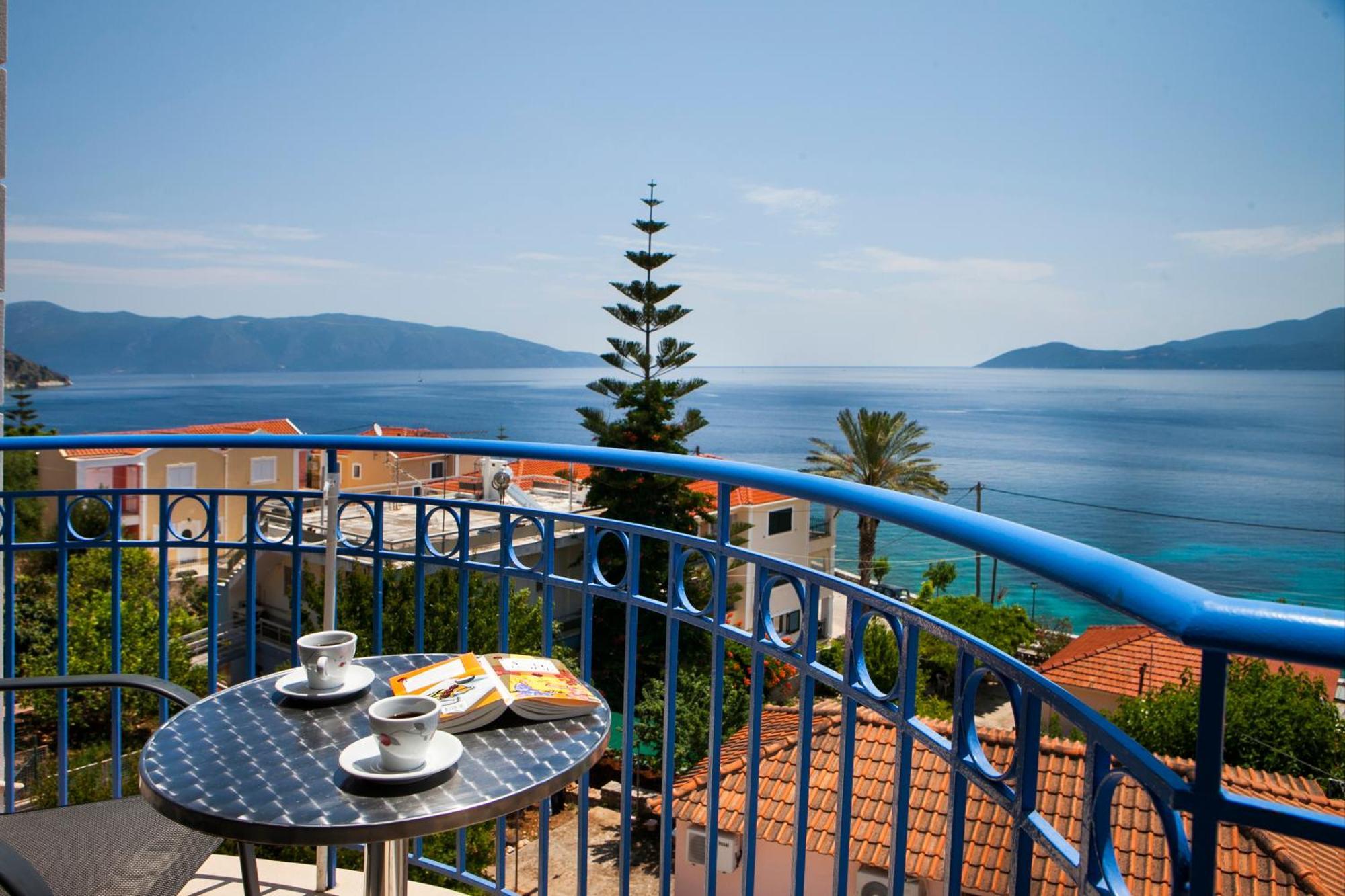 Olive Bay Hotel Agia Efimia Eksteriør bilde