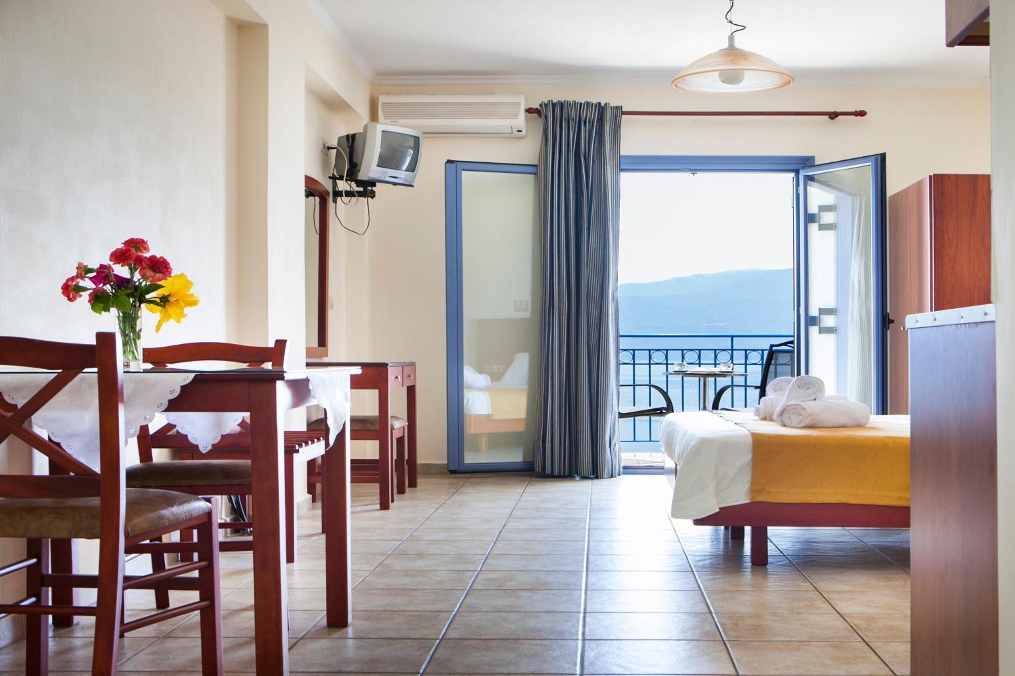 Olive Bay Hotel Agia Efimia Rom bilde